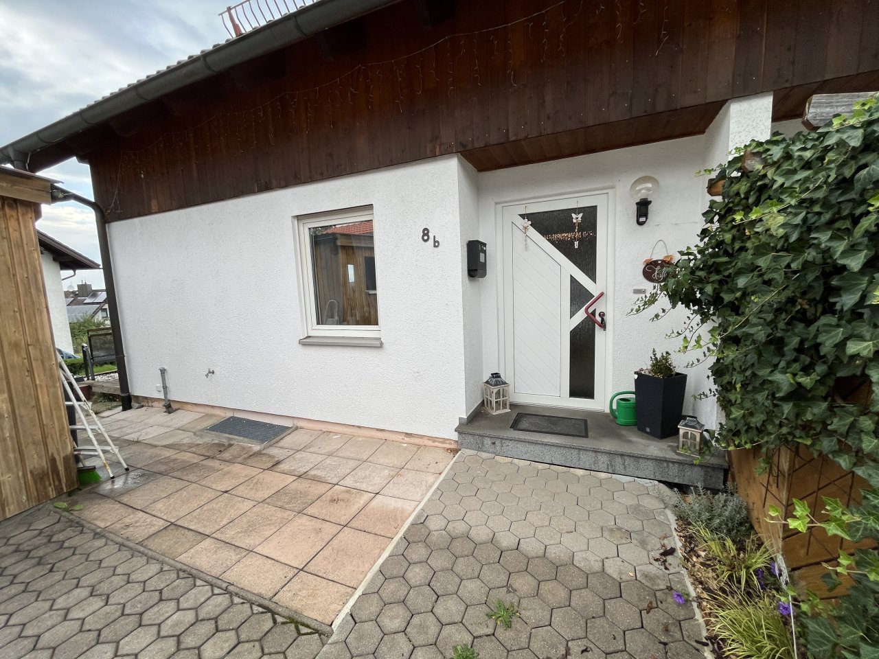 Familienglück - Doppelhaushälfte in ruhiger Wohnsiedlung mit Garten