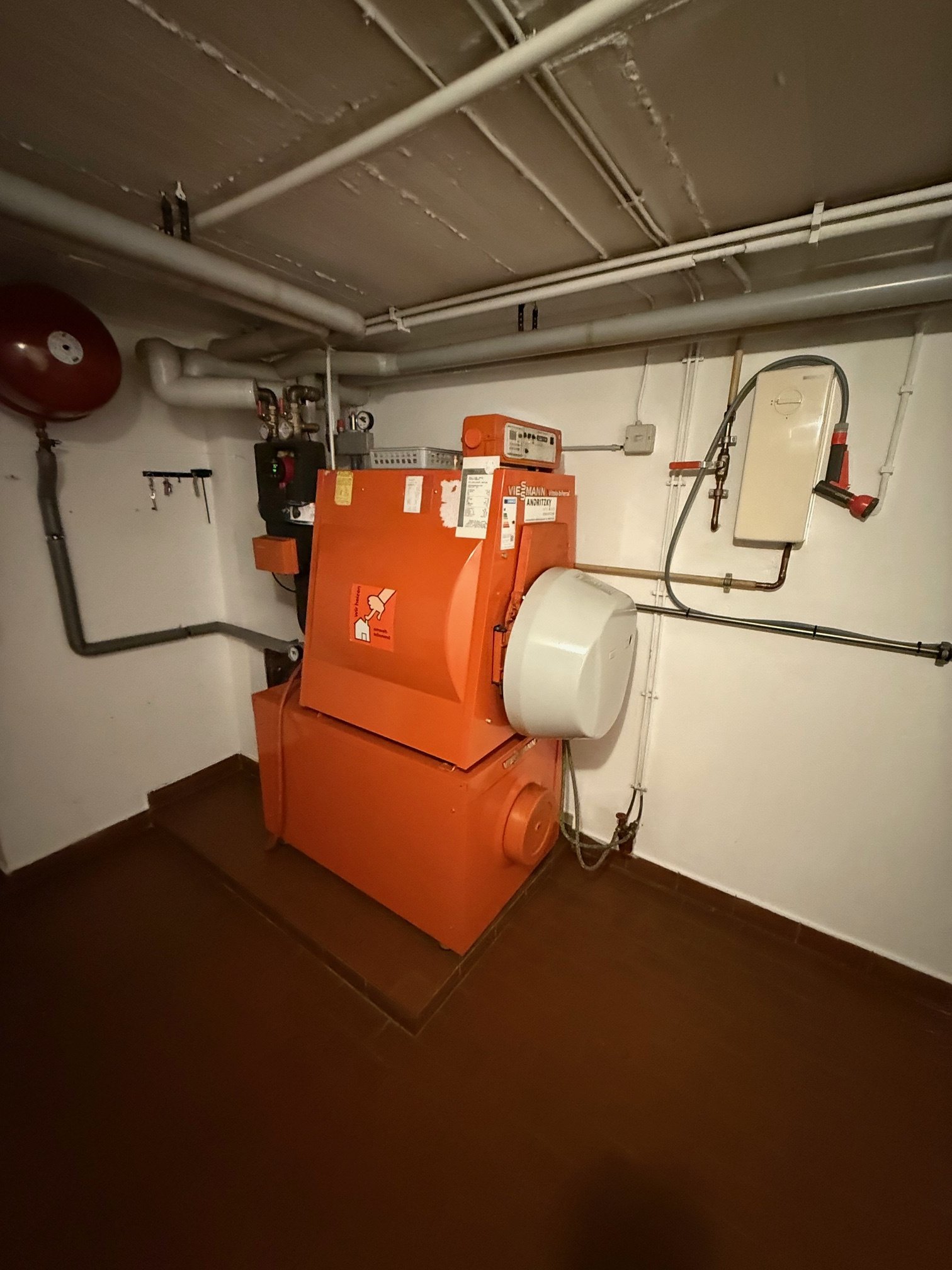 Top gepflegtes Reihenmittelhaus mit viel Platz für eine Großfamilie 