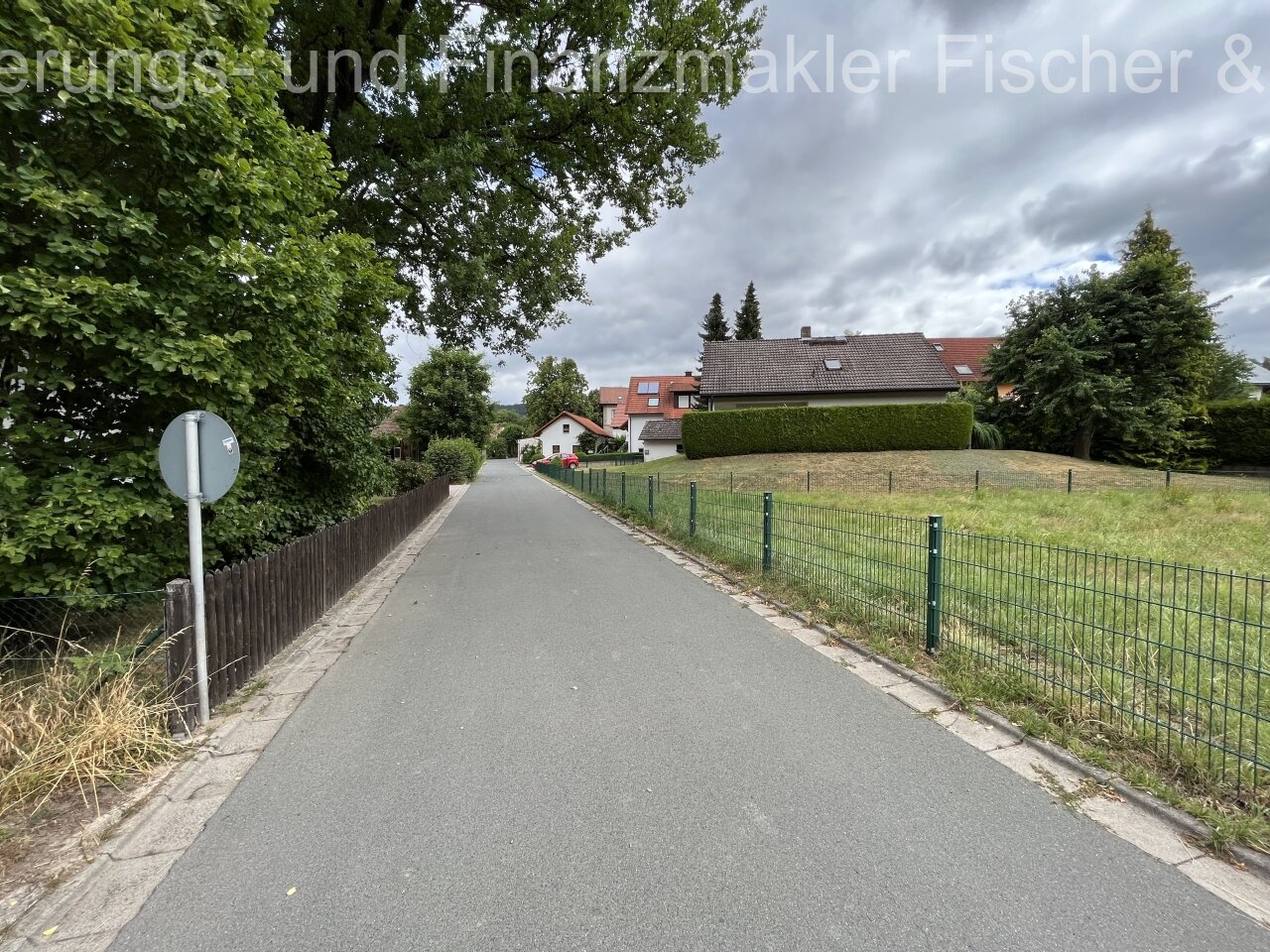 Zufahrtsstraße Zufahrtsstraße
